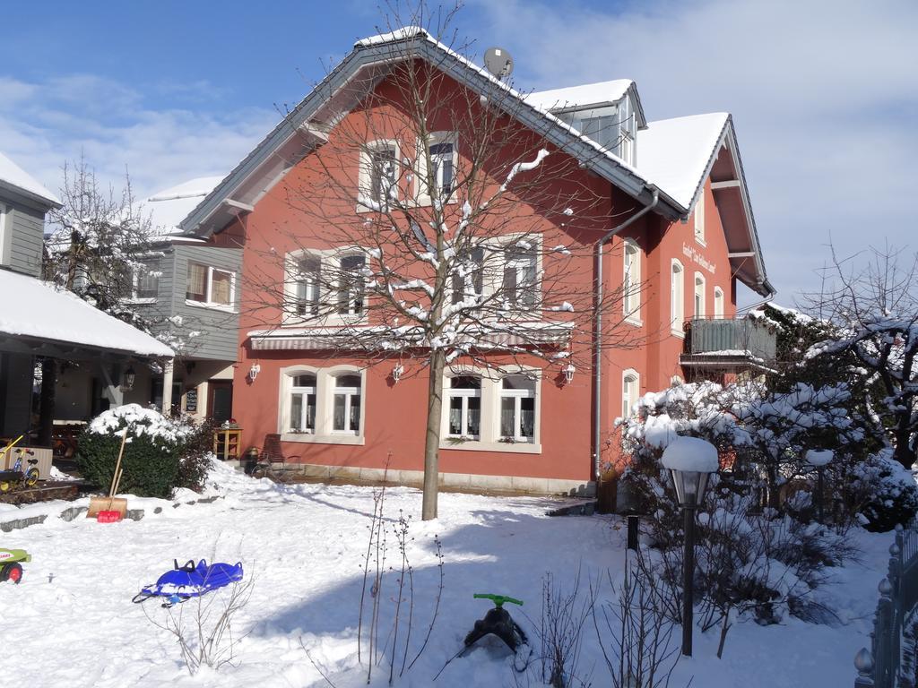 Gasthof Zum Goldenen Lamm Wettelsheim Buitenkant foto
